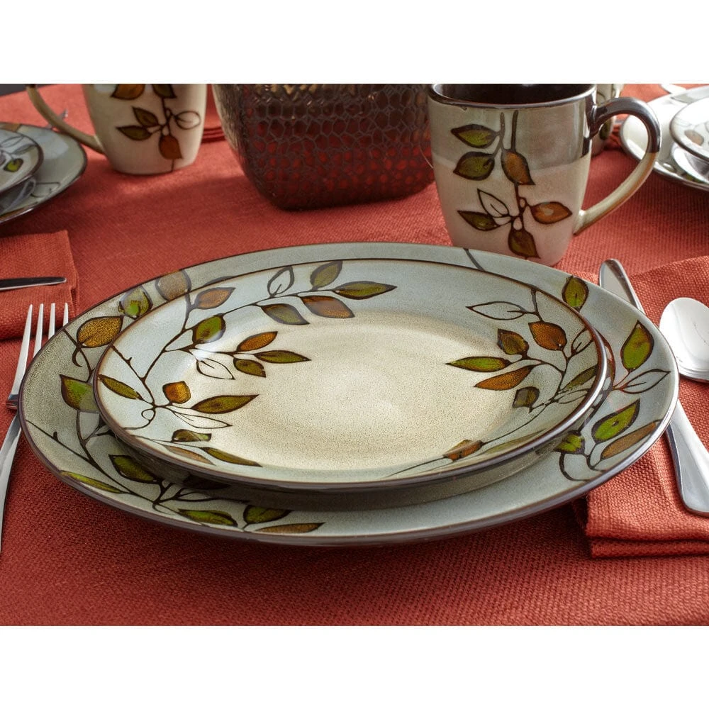Rustic Leaves Set Of 4 Salad Plates 4 Rustic Leaves Set Of 4 Salad Plates - Image 2