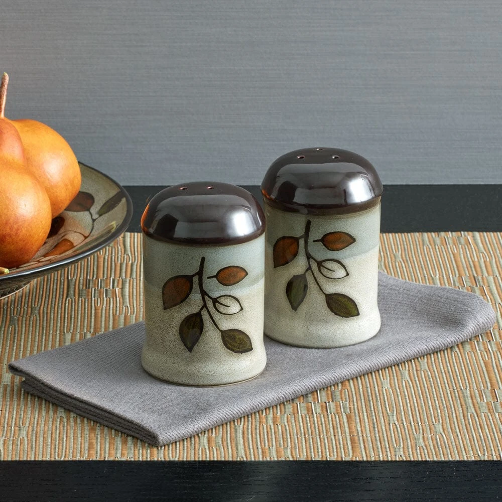 Rustic Leaves Salt And Pepper Set 4 Rustic Leaves Salt And Pepper Set - Image 2