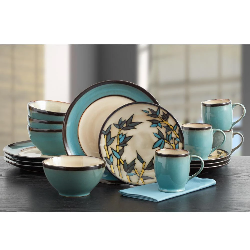 Belmont Round Blue Stalks Dinnerware Set 4 Belmont Round Blue Stalks Dinnerware Set - Image 2
