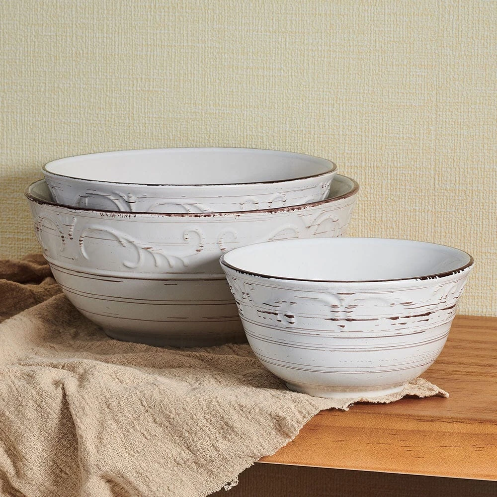 Trellis White Set Of 3 Serving Bowls 4 Trellis White Set Of 3 Serving Bowls - Image 2