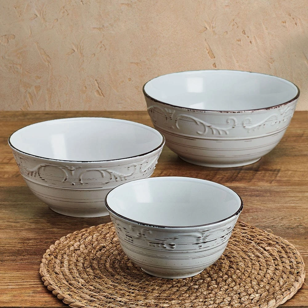 Trellis White Set Of 3 Serving Bowls 5 Trellis White Set Of 3 Serving Bowls - Image 3