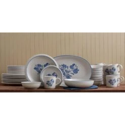 Yorktowne Service For 8 With Serveware -Kitchen Utensils yorktowne service for 8 with serveware K0075467 3